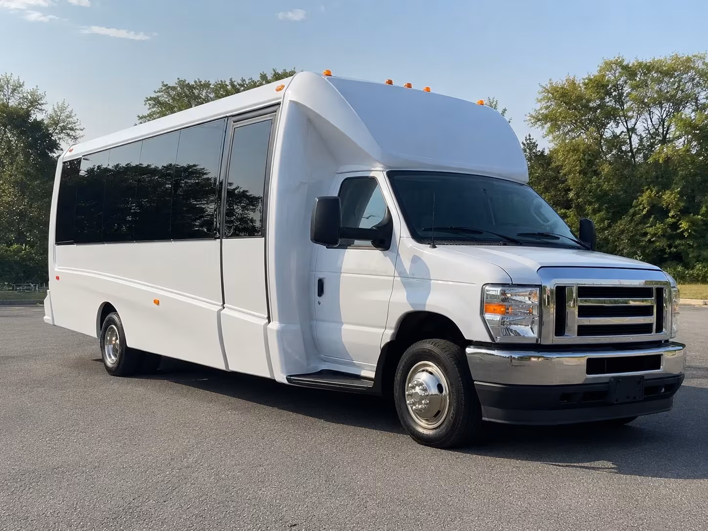 Montgomery Winery Tour & Pub Crawl Transportation party bus exterior